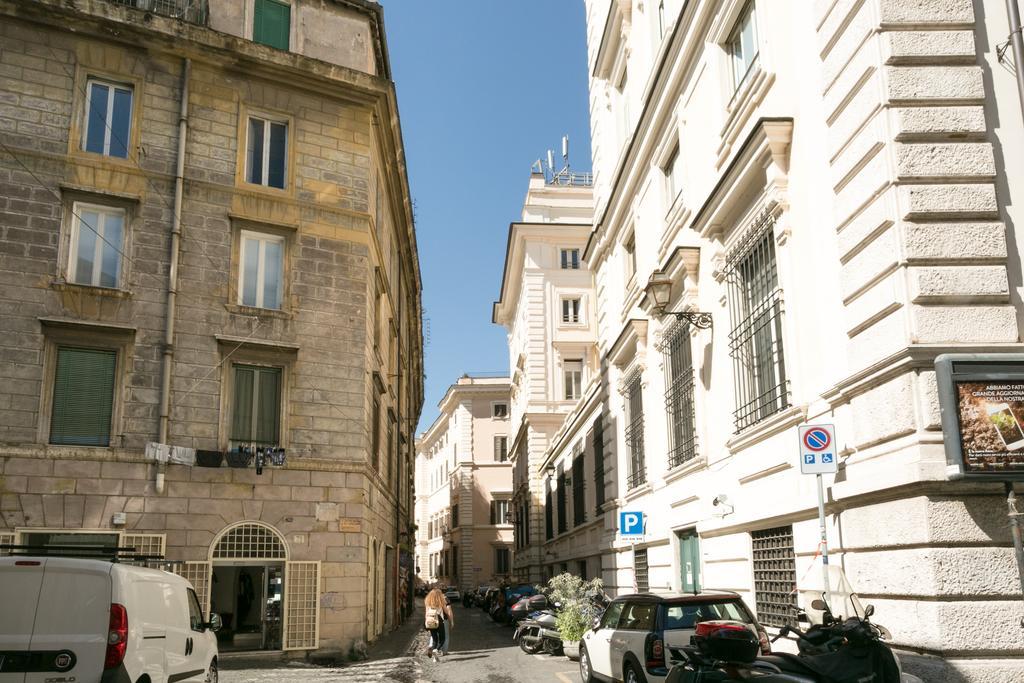 Апартаменты Campo De Fiori House Рим Экстерьер фото