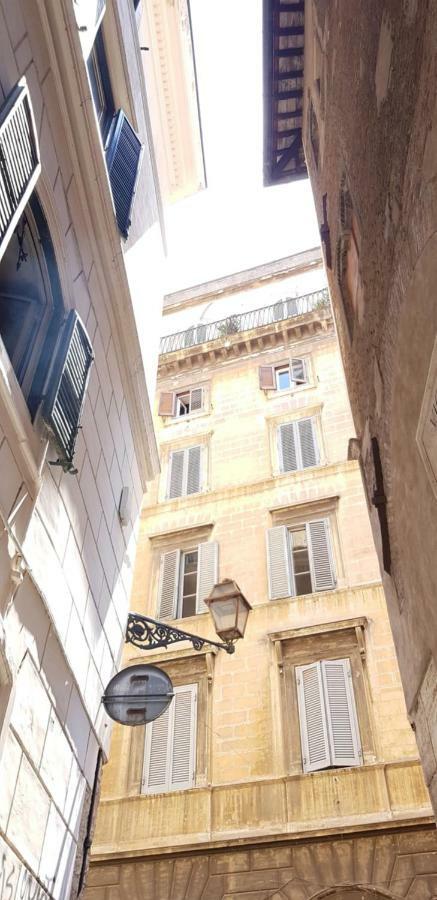 Апартаменты Campo De Fiori House Рим Экстерьер фото